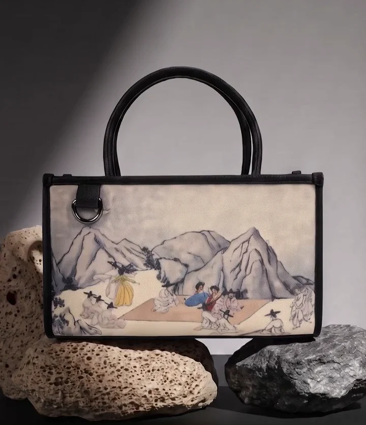 MINHWA TOTE SMALL / BLACK